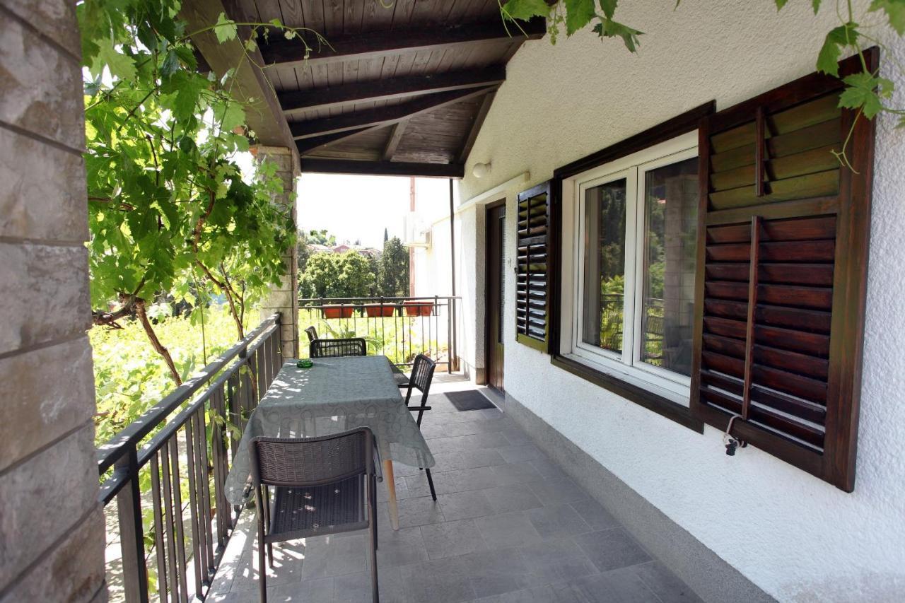 Tatjana'S Guesthouse Portorož Exteriör bild
