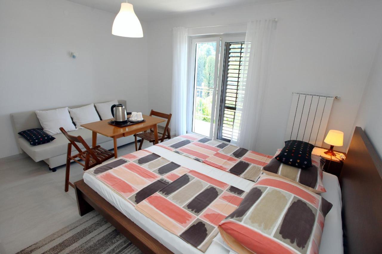 Tatjana'S Guesthouse Portorož Exteriör bild